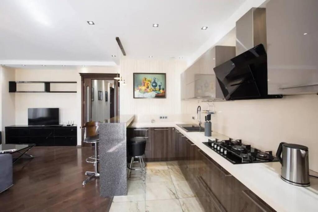 Cozy 3rooms Avlabar Tbilisi